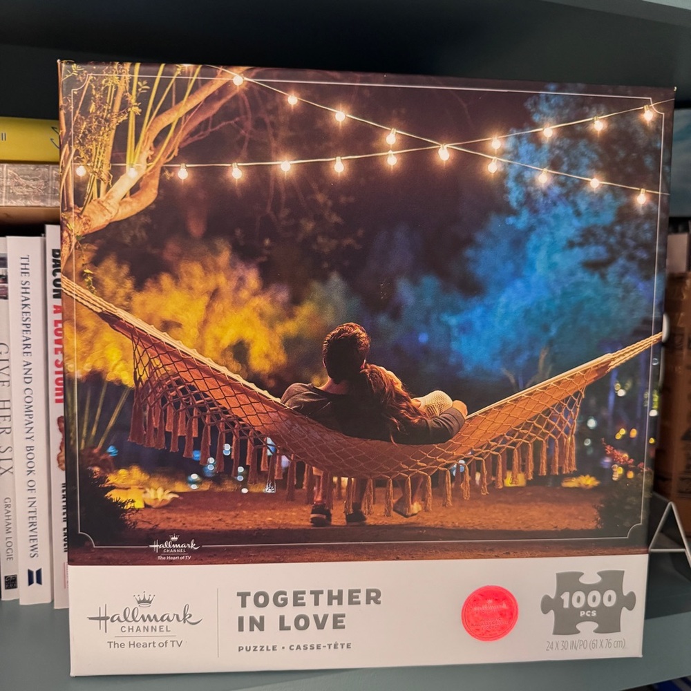 Hallmark - Together In Love - 1000 piece Puzzle